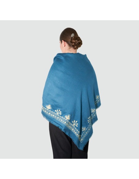 Mantón 50% Poliéster y 50% Rayón - Confecciones Robres Mantón 50% Poliéster y 50% Rayón - Confecciones Robres